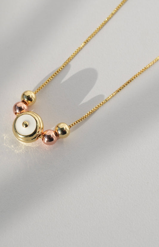 Collar Talismán Lumière Tricolor 🤍✨