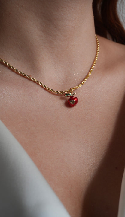 Collar Apple 🍎✨