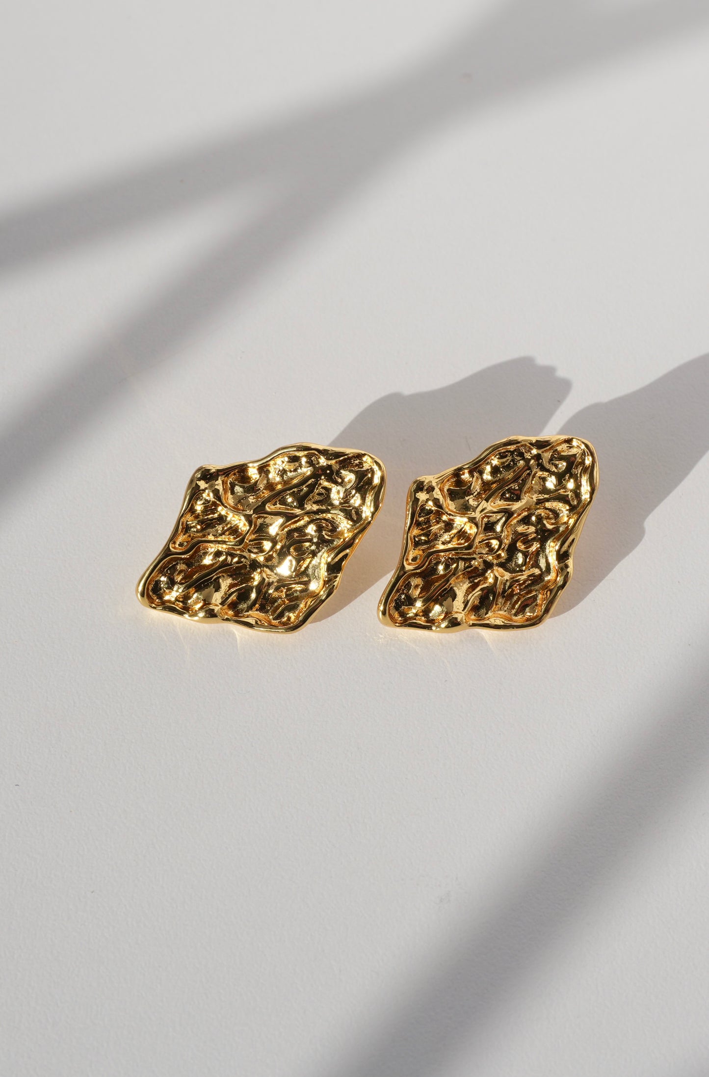 Aretes Aura Irregular